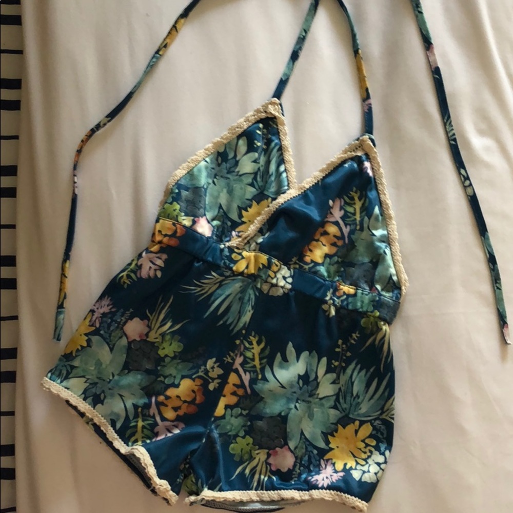 Silky tropical romper!